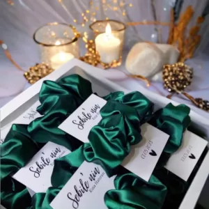 Yeşil Saten Nedime Tokası