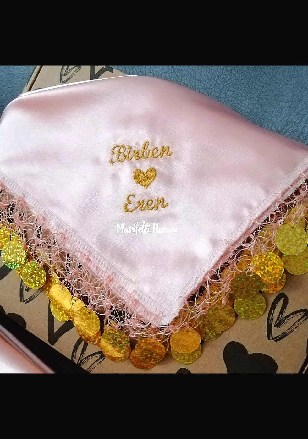 Nakışlı Halay Mendili, isim işlemeli halay mendili