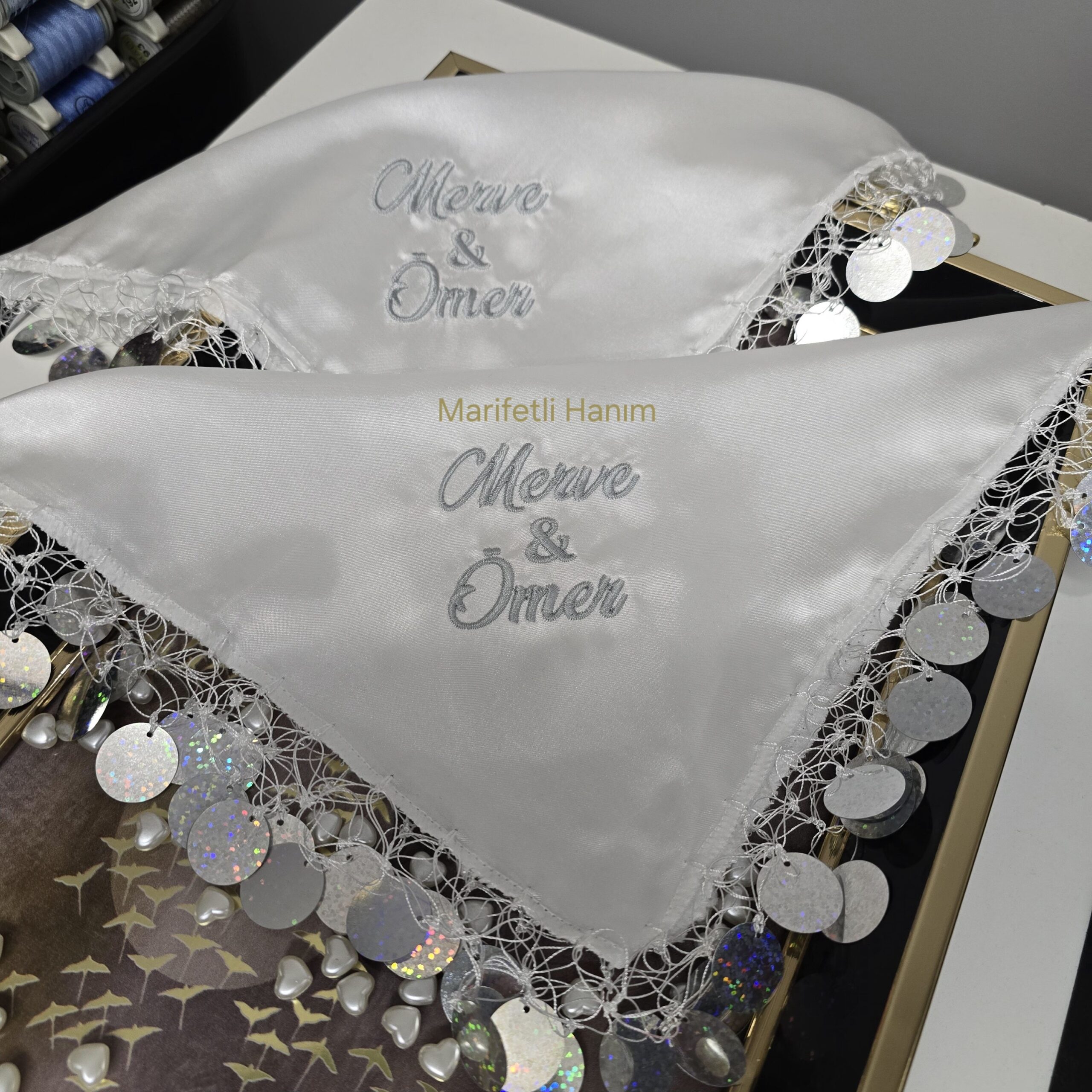 isim nakışlı halay mendili