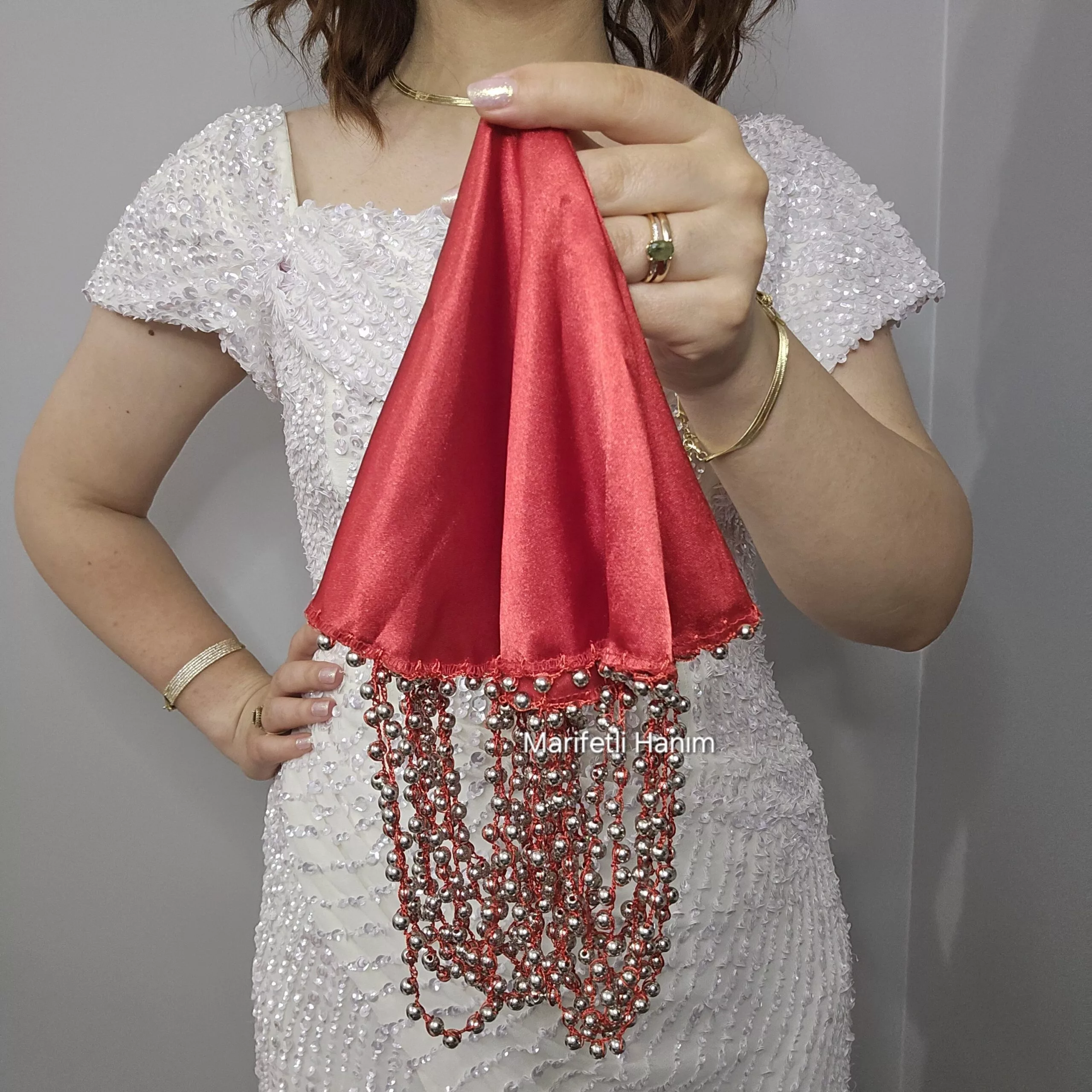 Kırmızı Boncuk Oyalı Gelin Mendili