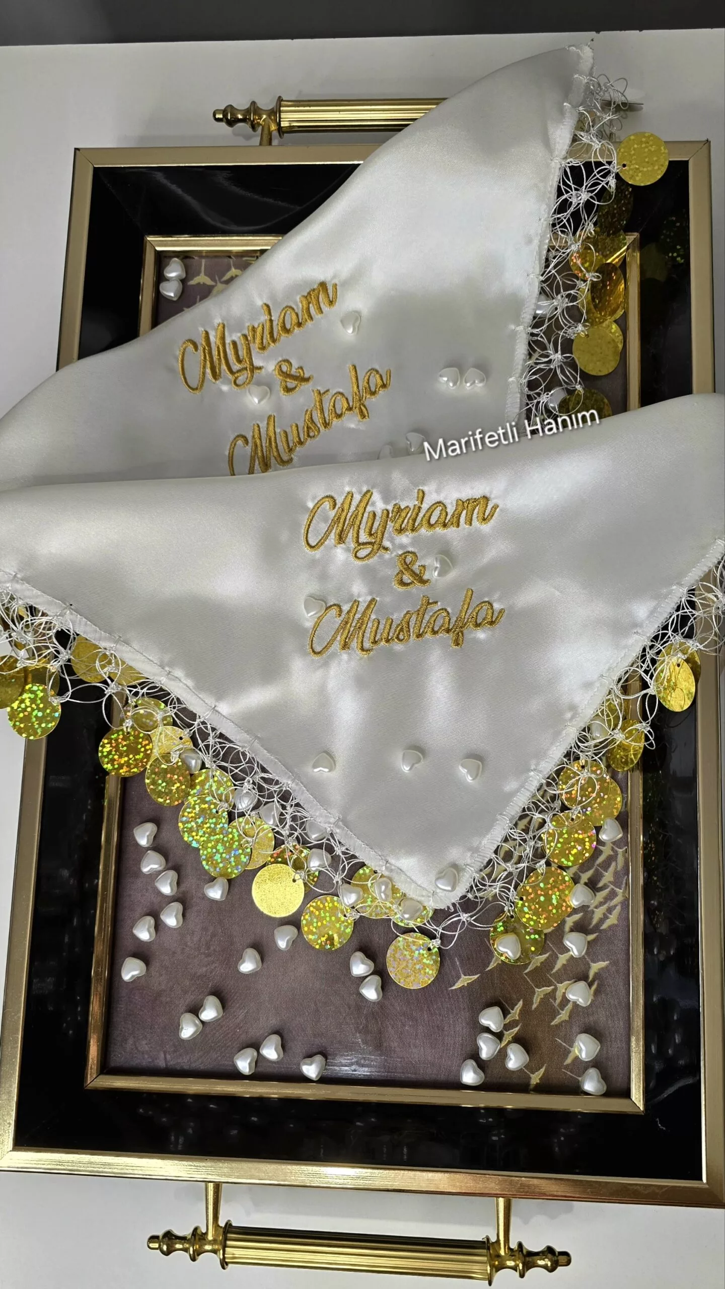isim işlemeli halay mendili, gold nakışlı