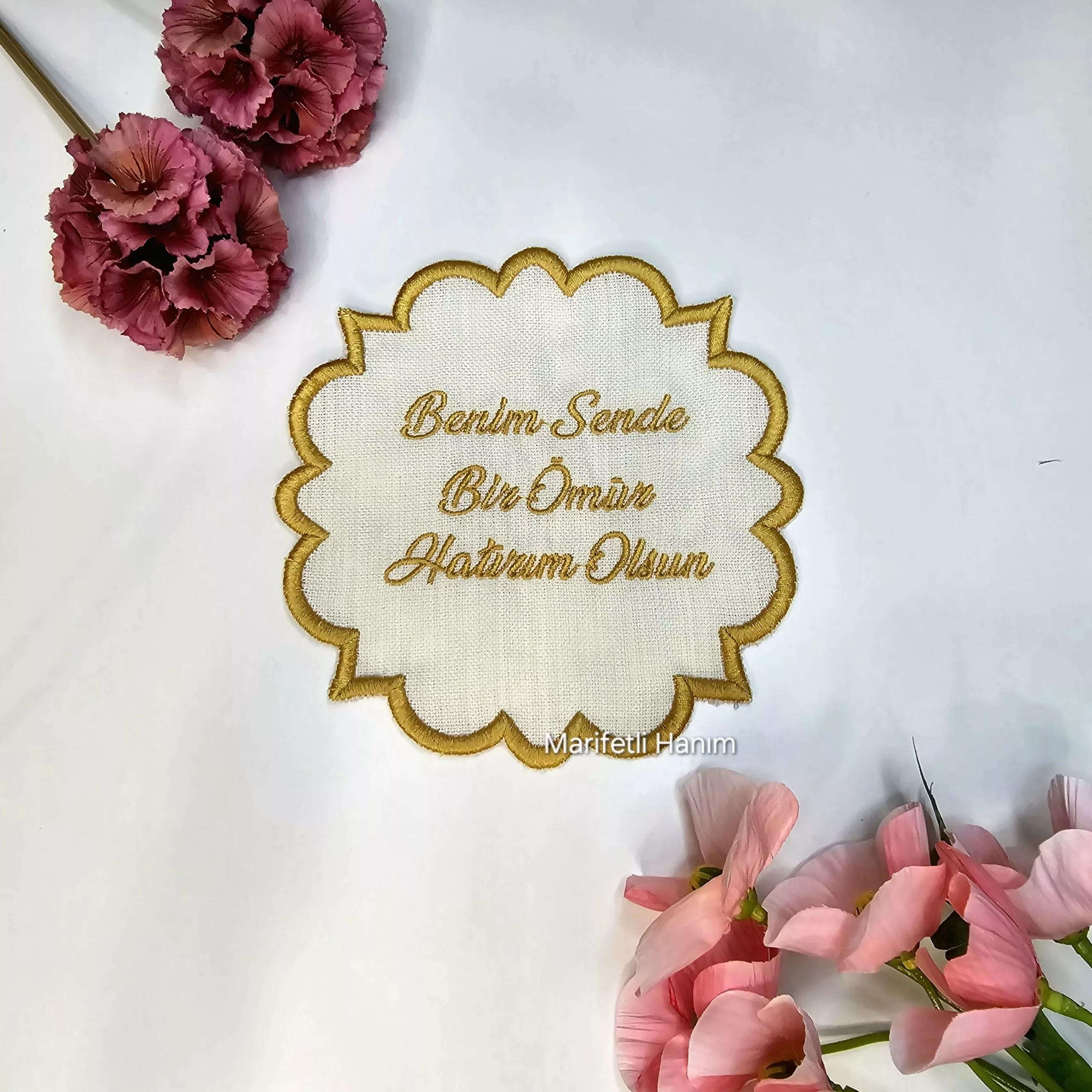 Gold Nakışlı Damat Kahve Peçetesi