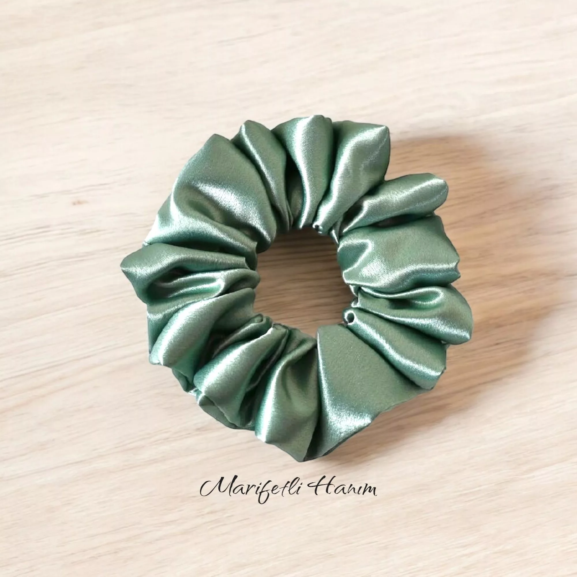 Çağla Yeşili Saten Toka